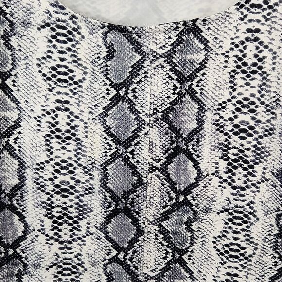 SHEIN snake print top - Picture 2 of 6